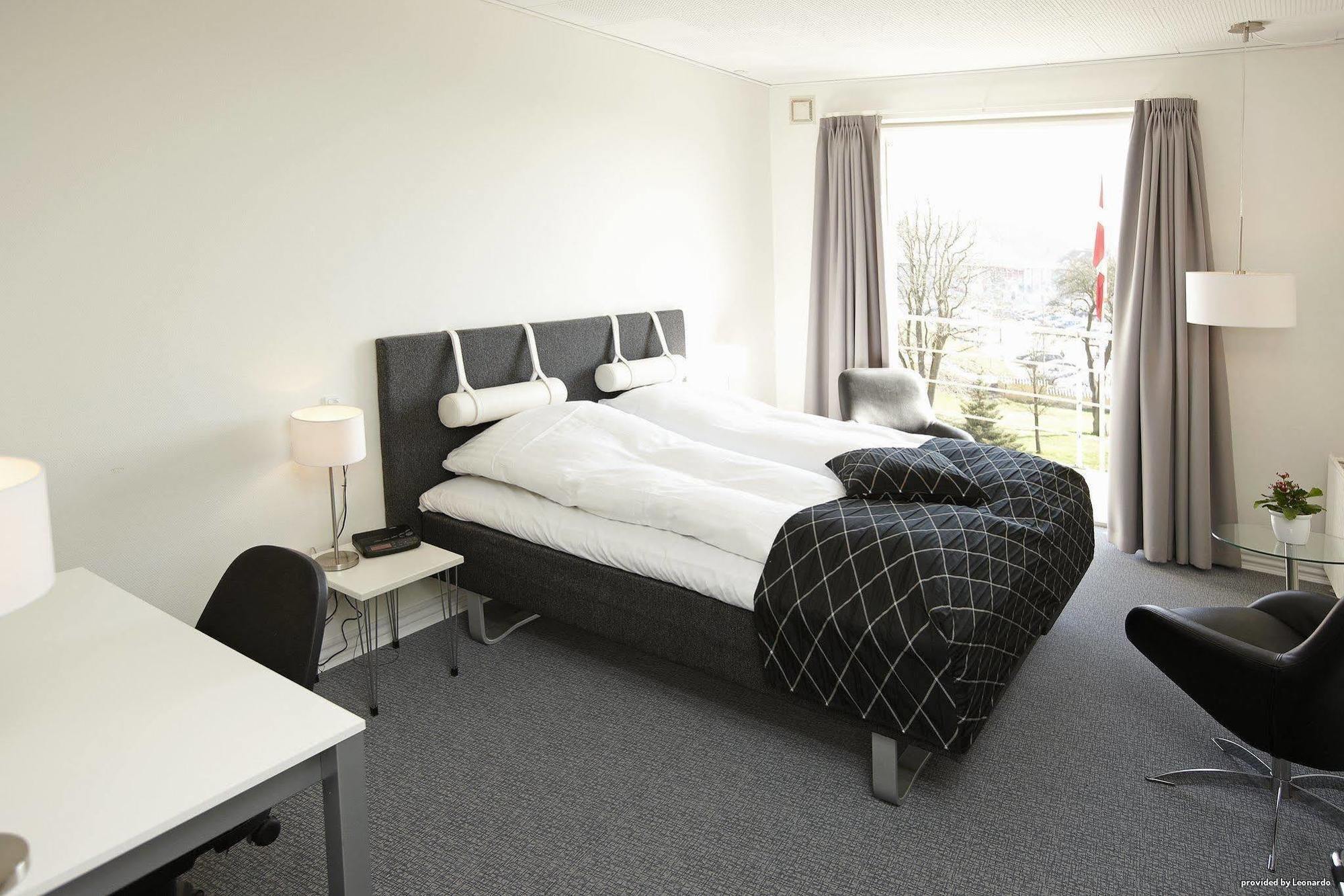 Hotel Schaumburg Holstebro Bagian luar foto